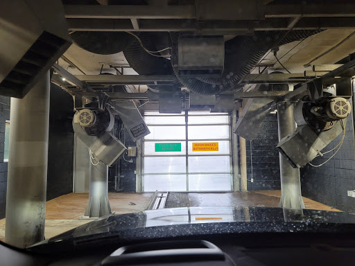 Car Wash «Green Lantern Car Wash», reviews and photos, 220 N Church Rd, Liberty, MO 64068, USA