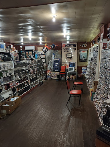 Computer Repair Service «Mr Robot Shop», reviews and photos, 87 Main St, Canton, NC 28716, USA