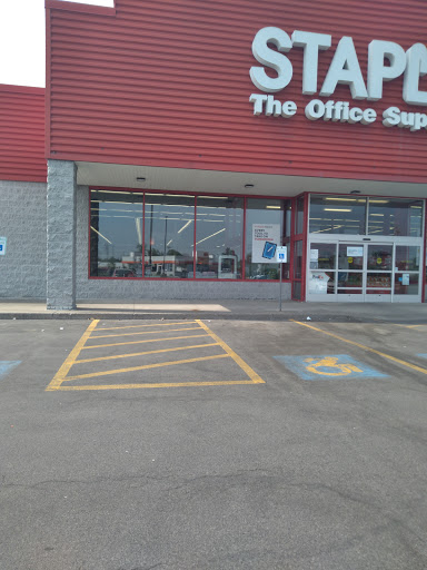 Office Supply Store «Staples», reviews and photos, 3 Chevy Dr, East Syracuse, NY 13057, USA