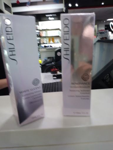 Cosmetics Store «SEPHORA inside JCPenney», reviews and photos, 2501 Ming Ave, Bakersfield, CA 93304, USA