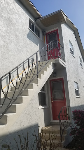 Paint Store «Dunn-Edwards Paints - Long Beach», reviews and photos, 2533 N Lakewood Blvd, Long Beach, CA 90815, USA