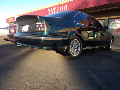 Tattoo Shop «Platinum Ink Tattoo & Piercing», reviews and photos, 12333 NW Grand Ave, El Mirage, AZ 85335, USA