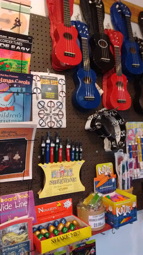 Musical Instrument Store «Weed Patch Music Company», reviews and photos, 58 E Main St #5, Nashville, IN 47448, USA