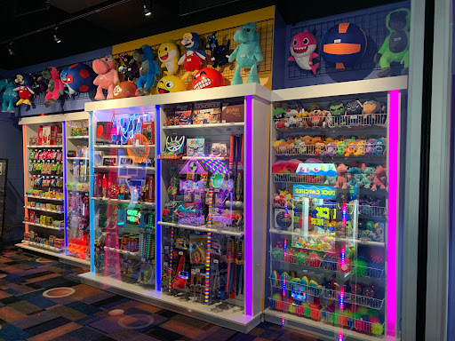 Bowling Alley «Pinz Bowling Center», reviews and photos, 700 N Lafayette St, South Lyon, MI 48178, USA