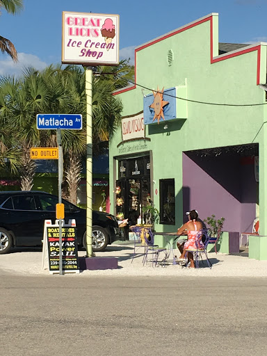 Ice Cream Shop «Great Licks Ice Cream Shop», reviews and photos, 4643 Pine Island Rd, Matlacha, FL 33993, USA