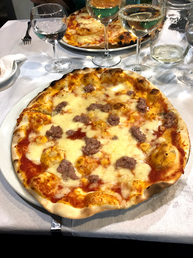 MikiS Ristorante Pizzeria in Pesaro, Provincia di Pesaro e Urbino