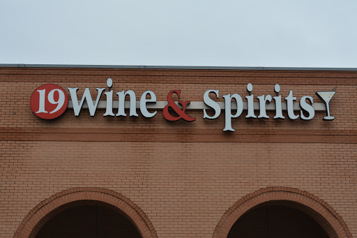 Liquor Store «19 Wine & Spirits», reviews and photos, 101 Verdae Blvd #190, Greenville, SC 29607, USA