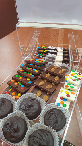 Dessert Shop «Alamo City Chocolate Factory», reviews and photos, 1203 North Loop 1604 W #117, San Antonio, TX 78258, USA