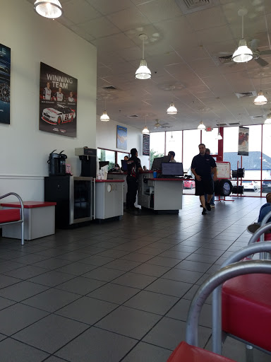 Discount Tire image 10