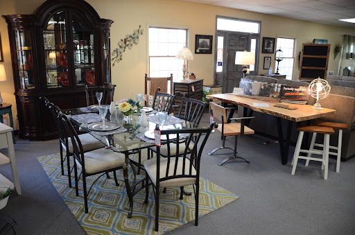 Furniture Store «Martin Fine Furniture», reviews and photos, 5420 S East St, Indianapolis, IN 46227, USA