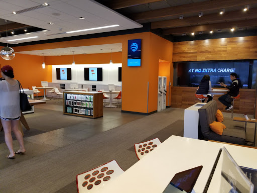 Cell Phone Store «AT&T», reviews and photos, 305 Gellert Blvd, Daly City, CA 94015, USA