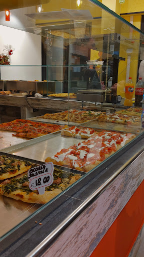 Pizzeria Tavola Calda Vitamina P in Fonte Nuova, Città Metropolitana di Roma Capitale