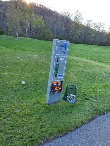 Golf Course «Fishkill Golf Course Inc», reviews and photos, 387 U.S. 9, Fishkill, NY 12524, USA