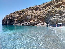 Ilingas beach'in fotoğrafı ve güzel manzarası