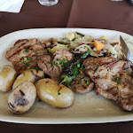 Photo n°1 de l'avis de Dariusz.i fait le 18/07/2018 à 13:33 sur le  Codfish Tavern à Fátima