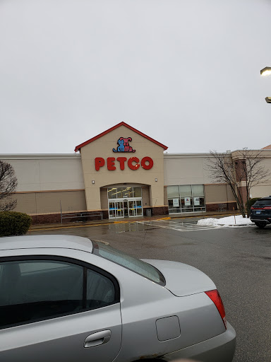 Pet Supply Store «Petco Animal Supplies», reviews and photos, 1086 Killingly Commons Drive, Dayville, CT 06241, USA