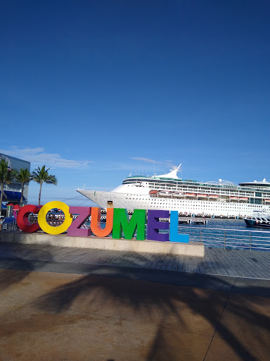 Travel Agency «Dream Vacations - Karen Coleman-Ostrov & Associates», reviews and photos, 1140 N Gilbert Rd #109, Gilbert, AZ 85234, USA