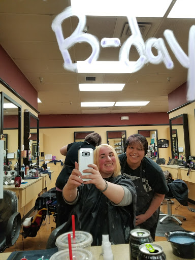 Hair Salon «SmartStyle Hair Salon», reviews and photos, 461 W Reservoir Rd, Woodstock, VA 22664, USA