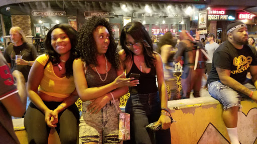 Bar «Beauty Bar Las Vegas», reviews and photos, 517 E Fremont St, Las Vegas, NV 89101, USA