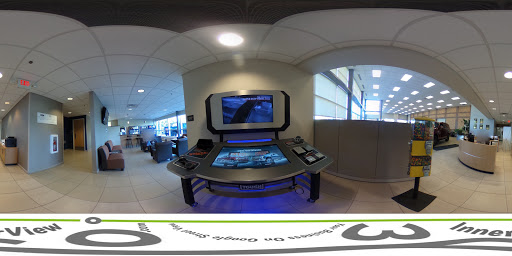 Car Dealer «Metropolitan Ford of Eden Prairie», reviews and photos, 12477 Plaza Dr, Eden Prairie, MN 55344, USA