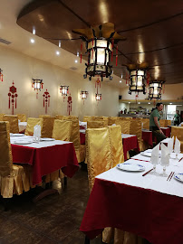 Atmosphère du Restaurant chinois à emporter Le Mandarin 大華飯店 à Marseille - n°15