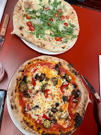 Pizza du Restaurant italien Nonna Cardito à Rosny-sous-Bois - n°2