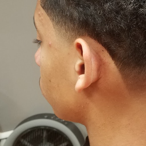 Barber Shop «Legends Barbershop», reviews and photos, 100 Mercer St, Hightstown, NJ 08520, USA