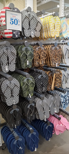 Shopping Mall «Peninsula Shopping Center», reviews and photos, 67 Peninsula Center, Rolling Hills Estates, CA 90274, USA