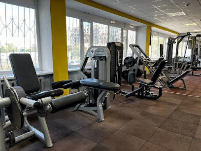 Champion Gym фитнес клуб правый б - Zhambyl St 8, Astana 010000, Kazakhstan