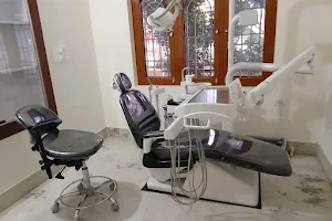 Dr.Amitha's Atharv Dental Clinic & Endodontic Centre image