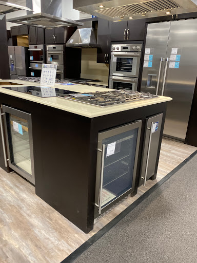 Electronics Store «Best Buy», reviews and photos, 1 Garden State Plaza Blvd, Paramus, NJ 07652, USA