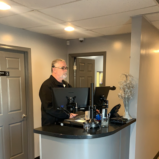 Auto Repair Shop «ASG Automotive», reviews and photos, 5841 Thunderbird Rd #3, Indianapolis, IN 46236, USA