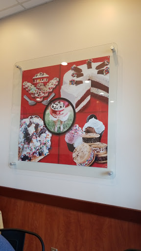 Ice Cream Shop «Coldstone Creamery», reviews and photos, 982 Breckenridge Ln, St Matthews, KY 40207, USA