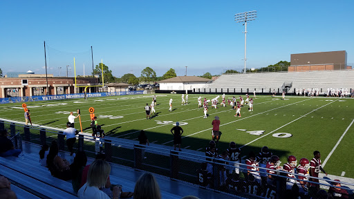 Stadium «Veterans Memorial Stadium, League City, Texas», reviews and photos, 2305 E Main St, League City, TX 77573, USA