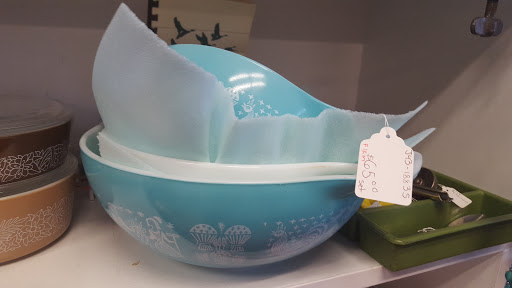 Antique Store «Too Much Stuff Quality Second Hand Treasures», reviews and photos, 1151 Grass Valley Hwy, Auburn, CA 95603, USA