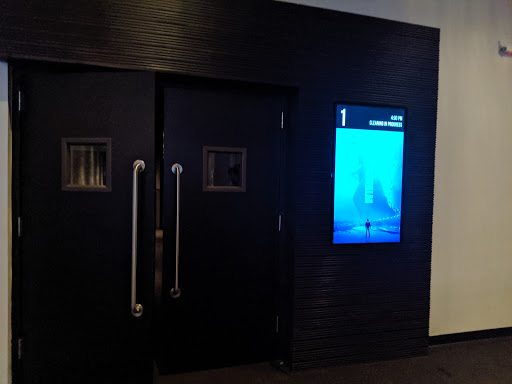 Movie Theater «Star Cinema Grill», reviews and photos, 702 Baybrook Mall, Friendswood, TX 77546, USA