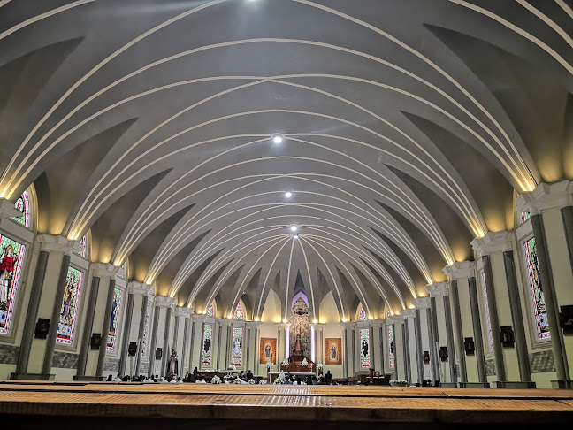Opiniones de Catedral Católica El Buen Pastor | Santo Domingo en Santo Domingo de los Colorados - Iglesia