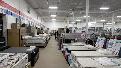 Furniture Store «American Freight Furniture and Mattress», reviews and photos, 2600 Cleveland Ave N, Roseville, MN 55113, USA