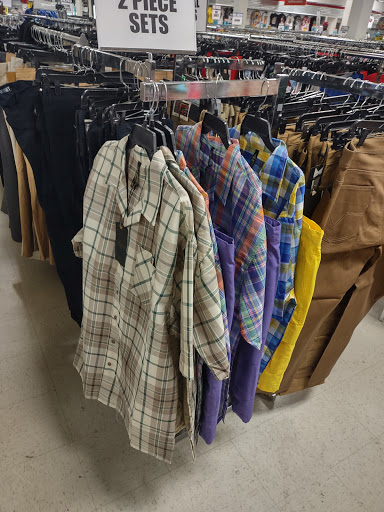 Clothing Store «Forman Mills», reviews and photos, 4411 N Market St, Wilmington, DE 19802, USA