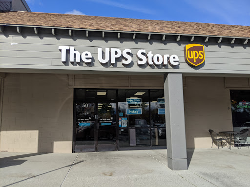 The UPS Store, 50 Woodside Rd, Redwood City, CA 94061, USA, 