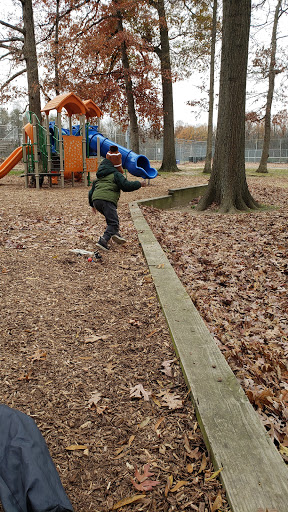 Park «Auth Village Park», reviews and photos, 6111 Baxter Dr, Suitland, MD 20746, USA