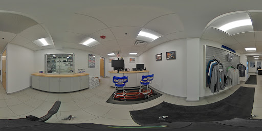 Chevrolet Dealer «Dick Wickstrom Chevrolet», reviews and photos, 555 Irving Park Rd, Roselle, IL 60172, USA