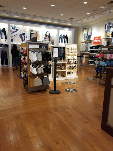 Shopping Mall «Firewheel Town Center», reviews and photos, 245 Cedar Sage Dr, Garland, TX 75040, USA