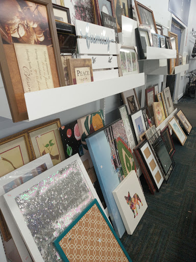 Thrift Store «Goodwill Colonial Heights Retail Store», reviews and photos