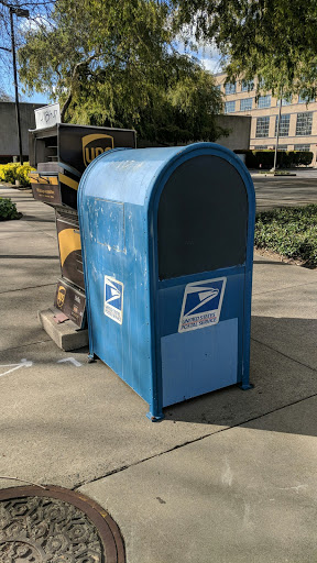 USPS mail box