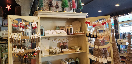 Gift Shop «Sand Dollar Gift Shop», reviews and photos, 5302 Marina Dr, Holmes Beach, FL 34217, USA