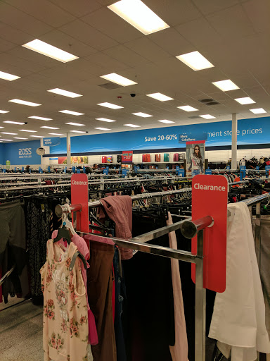 Clothing Store «Ross Dress for Less», reviews and photos, 711 W Redondo Beach Blvd, Gardena, CA 90247, USA