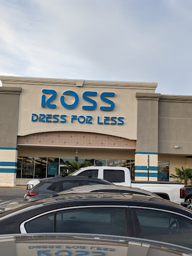 Clothing Store «Ross Dress for Less», reviews and photos, 352 S College Rd, Wilmington, NC 28403, USA