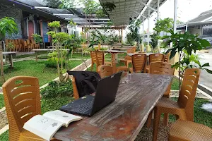 Taman Alit image