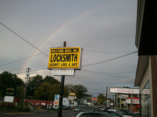 Locksmith «Hallford Brothers Lock & Safe-Security Lock & Safe», reviews and photos, 705 Roswell St NE, Marietta, GA 30060, USA